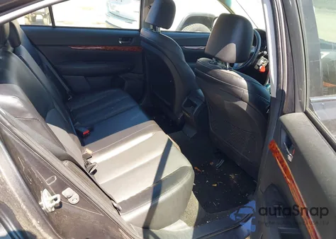 2011 Subaru Legacy 2.5I Limited z USA, uszkodzony, nr VIN 4S3BMCJ68B3252209